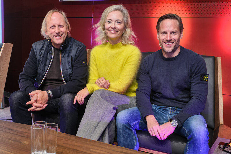 Beim 15. Symposium Restrukturierung an der HOK 2026: Gastgeber Markus Exler (links) mit den Vortragenden Stefanie Schauer und Johannes Pracher.